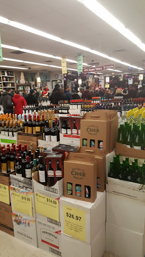 Liquor Store «PJ Wine», reviews and photos, 4898 Broadway, New York, NY 10034, USA