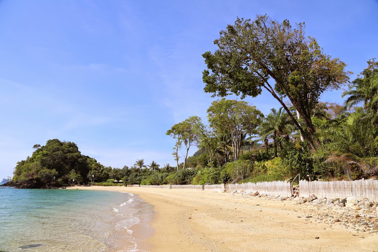 Foto van Six Sense Beach met hoog niveau van netheid