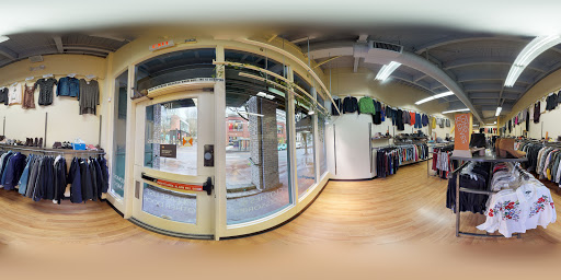 Used Clothing Store «Crossroads Trading Co.», reviews and photos, 128 NW 23rd Ave, Portland, OR 97210, USA