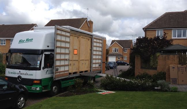 Reviews of Arnolds Removals in Hull - Moving company