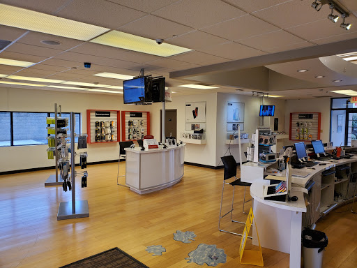 Cell Phone Store «Verizon Authorized Retailer, TCC», reviews and photos, 2190 Southport Rd #13, Spartanburg, SC 29302, USA
