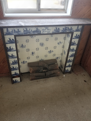 Pottery Store «De Klomp Wooden Shoe & Delftware Factory», reviews and photos, 12755 Quincy St, Holland, MI 49424, USA