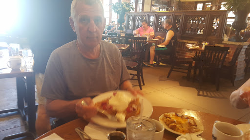 American Restaurant «Bread Winners Café & Bakery», reviews and photos, 4021 Preston Rd, Plano, TX 75093, USA