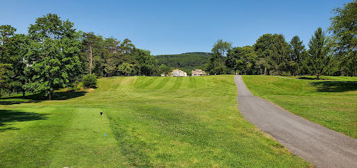 Golf Course «Woods Golf Course», reviews and photos, 5 Clubhouse Ridge, Hedgesville, WV 25427, USA