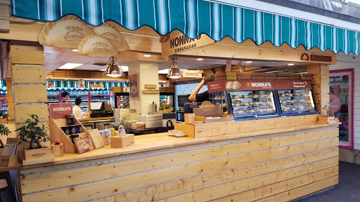 Shopping Mall «The Grove», reviews and photos, 189 The Grove Dr, Los Angeles, CA 90036, USA