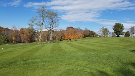 Golf Course «Beekman Golf Course & Restaurant», reviews and photos, 11 Country Club Rd, Hopewell Junction, NY 12533, USA