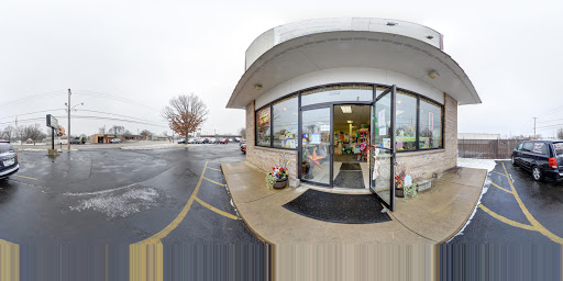 Chapel Hill Florist, 2913 IL-120, McHenry, IL 60051, USA, 