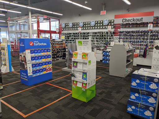 Office Supply Store «Staples», reviews and photos, 9319 5th Ave, Brooklyn, NY 11209, USA