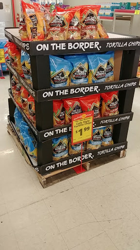 Grocery Store «Save-A-Lot», reviews and photos, 1107 W Towne Plaza, Seymour, IN 47274, USA