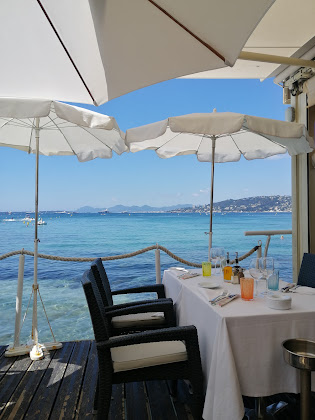 photo n° 37 du Restaurant de spécialités provençales Provencal Beach à Antibes