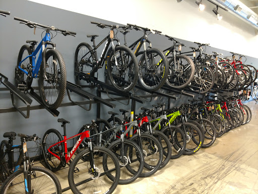 Bicycle Store «Phat Tire Bike Shop», reviews and photos, 3775 Mall Ave, Fayetteville, AR 72703, USA