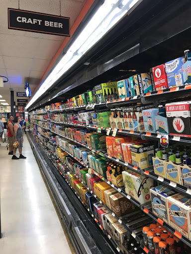 Liquor Store «Applejack Wine & Spirits», reviews and photos, 3320 Youngfield St, Wheat Ridge, CO 80033, USA