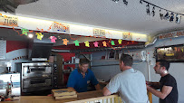 Atmosphère du Pizzeria Country Pizza à Castelnau-d'Estrétefonds - n°1