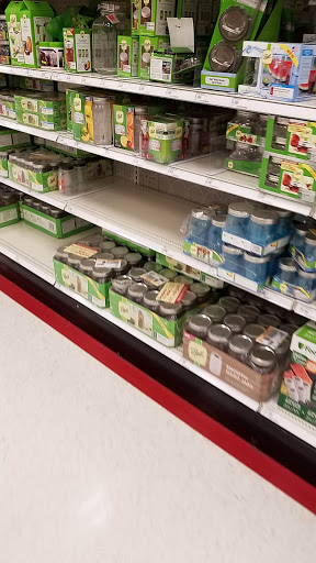 Department Store «Target», reviews and photos, 18855 N Market Pl Dr, Aurora, OH 44202, USA