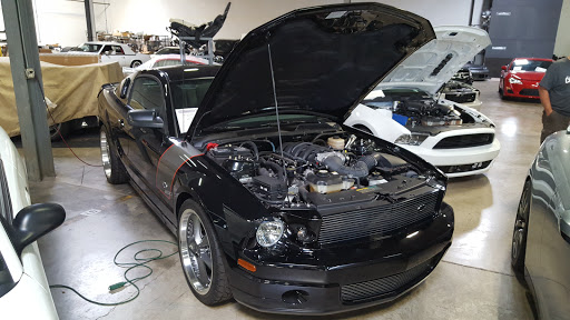 Car Dealer «R&H Motorcars», reviews and photos, 6441 Davis Industrial Pkwy, Solon, OH 44139, USA