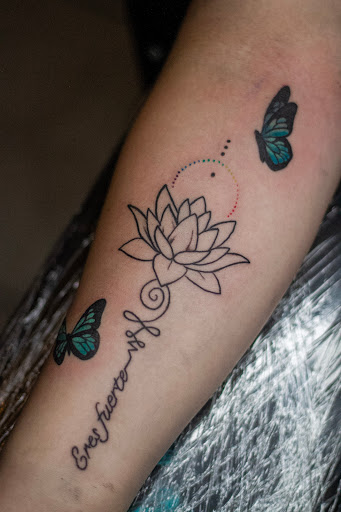 Explore mexican eagle tattoo ideas, creative tattoo ideas in Bronx, available at Asylum Tattoo Studio