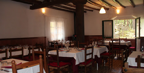 Restaurante la Isla - M-604, Km.31, 28740 Rascafría, Madrid, Spain