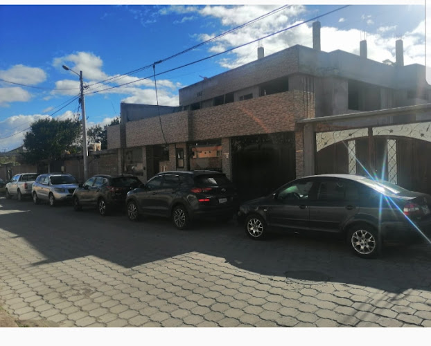 Opiniones de Govi's Estética & Peluquería en Riobamba - Peluquería