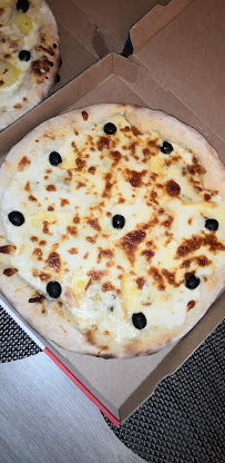 Pizza du Pizzas à emporter Pizzeria La Dénicieuse à Alès - n°12