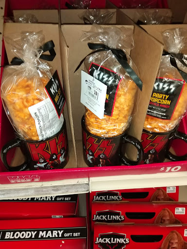 Discount Store «Big Lots», reviews and photos, 15 E 6th St, Bellevue, KY 41073, USA