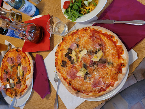 Gasthaus Pizzeria Waldrast in Aldein, Provincia Autonoma di Bolzano – Alto Adige