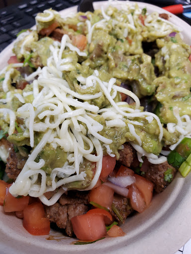 Mexican Restaurant «Chipotle Mexican Grill», reviews and photos, 129 Marshall St, Syracuse, NY 13210, USA