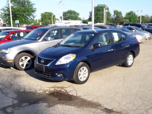 Car Dealer «Lewis Avenue Auto Sales Inc», reviews and photos, 38280 N Sheridan Rd, Beach Park, IL 60087, USA
