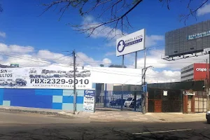 Guatemala rent a car - zona 13 image