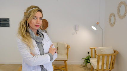 Dra. Rocio Atrio - Dermatología Estética
