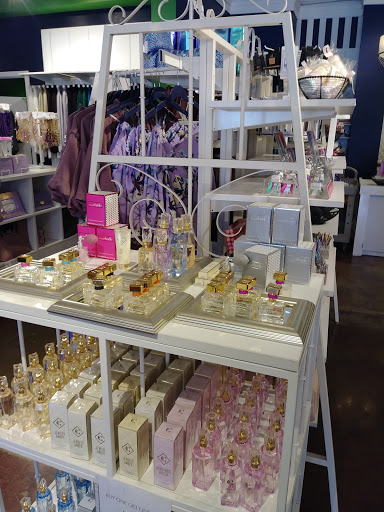 Fashion Accessories Store «Charming Charlie», reviews and photos, 17503 La Cantera Pkwy #915, San Antonio, TX 78257, USA