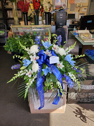 Florist «Harlem Florist Loft», reviews and photos, 2240 1st Avenue, New York, NY 10029, USA