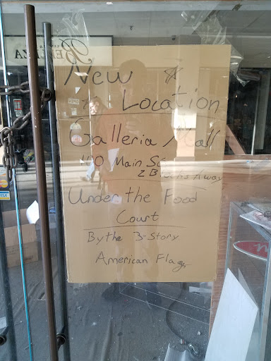 Shopping Mall «White Plains Mall», reviews and photos, 200 Hamilton Ave, White Plains, NY 10601, USA