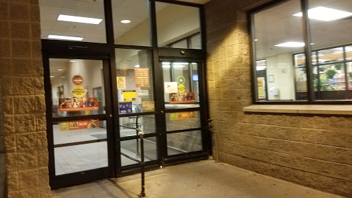 Grocery Store «Hannaford Supermarket», reviews and photos, 175 Broad St, Glens Falls, NY 12801, USA