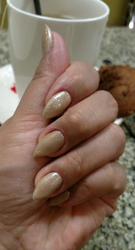 Nail Salon «Mimi Day Spa», reviews and photos, 901 N Nelson St, Arlington, VA 22203, USA