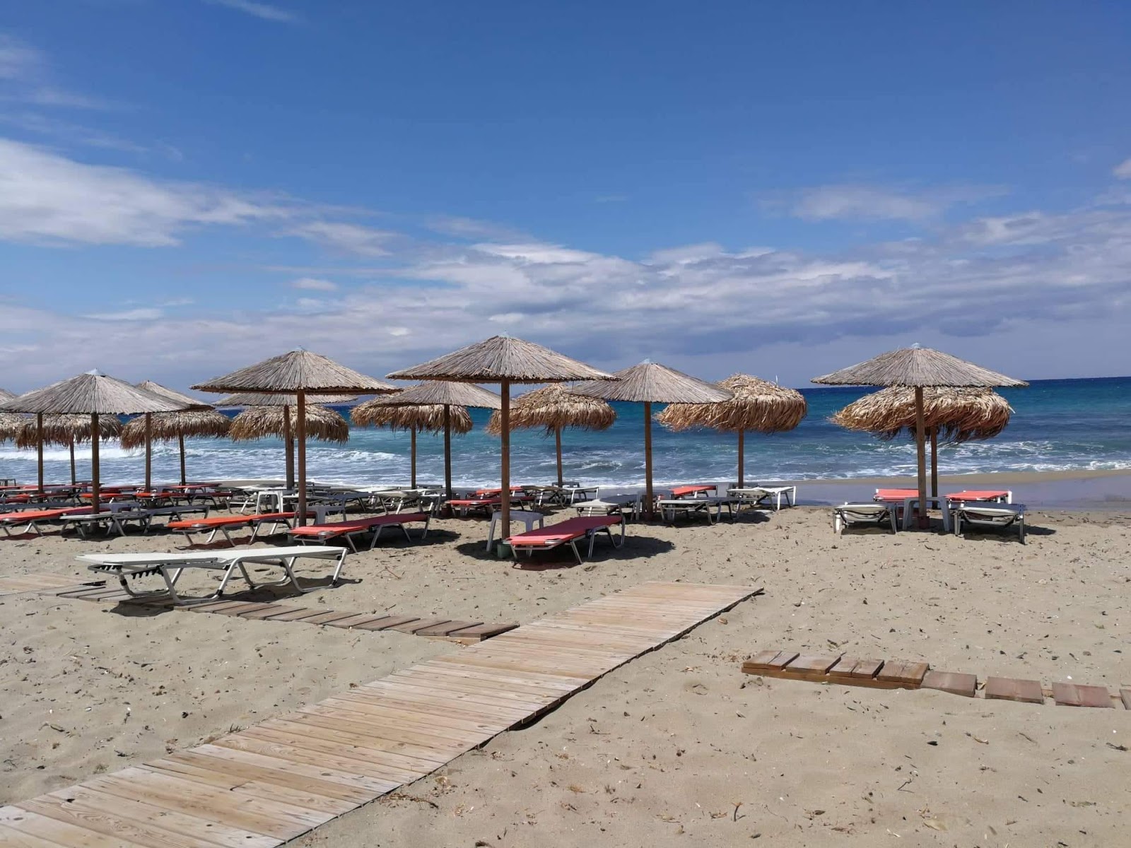 Zematas beach'in fotoğrafı doğal alan içinde bulunmaktadır