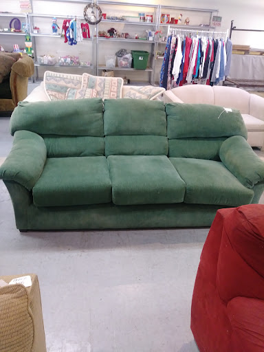 Non-Profit Organization «Youth Alternatives Thrift Shop», reviews and photos, 3103 West Ave, San Antonio, TX 78213, USA