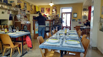 Atmosphère du Restaurant français Chez Lucotte à Vandenesse-en-Auxois - n°1