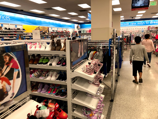 Clothing Store «Ross Dress for Less», reviews and photos, 19 Colma Blvd, Colma, CA 94014, USA