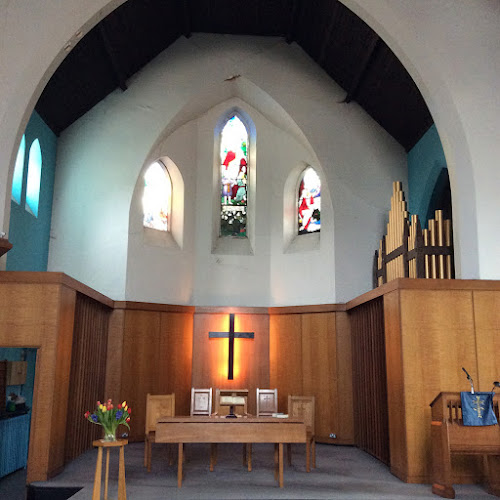 Reviews of Winchmore Hill URC Church in London - Church