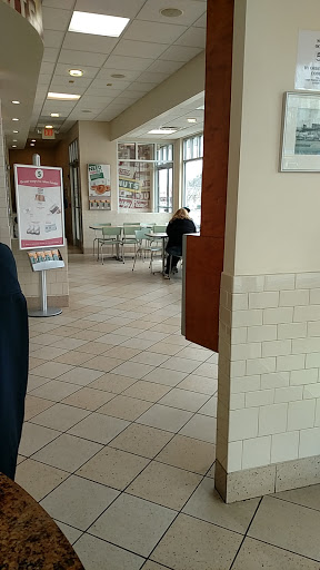 Bakery «Krispy Kreme Doughnuts», reviews and photos, 1911 4 Seasons Blvd, Hendersonville, NC 28792, USA