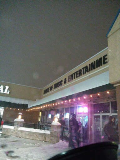 Sports Bar «House of Music & Entertainment», reviews and photos, 1227 N Rand Rd, Arlington Heights, IL 60004, USA