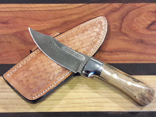 Pawn Shop «Parkway Jewelry and Loan Pawn Shop», reviews and photos, 4006 W Plano Pkwy, Plano, TX 75093, USA