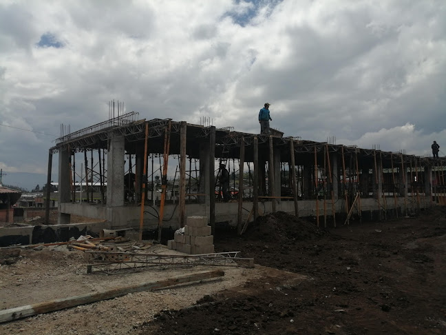 Opiniones de Alquiler de encofrados metalicos en Quito - Empresa constructora