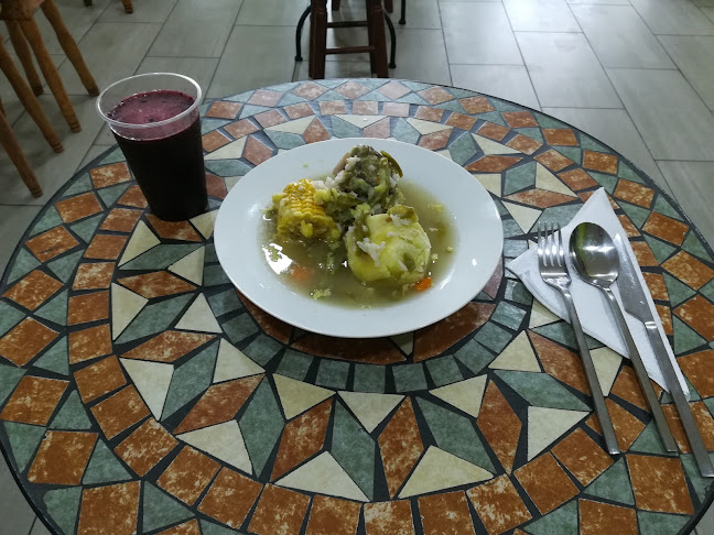 Opiniones de Tienda y Cafeteria Antilahue en Puerto Varas - Cafetería