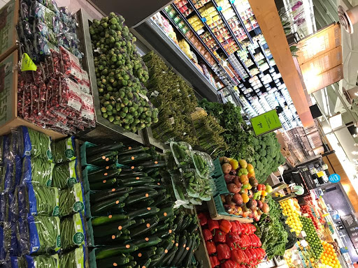 Grocery Store «Whole Foods Market», reviews and photos, 5269 River Rd, Bethesda, MD 20816, USA