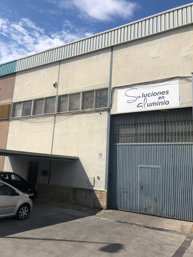 Soluciones en Aluminio (SOAL 2012)