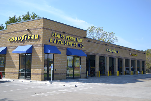 Tire Shop «Blairs Ferry Tire & Auto Service», reviews and photos, 4009 Blairs Ferry Rd NE, Cedar Rapids, IA 52411, USA