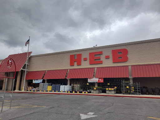 Grocery Store «H-E-B Grocery», reviews and photos, 9255 FM 471 West, San Antonio, TX 78251, USA