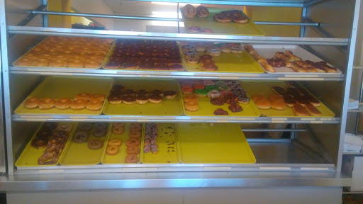 Donut Shop «Main Street Donuts», reviews and photos, 126 N Main St, Duncanville, TX 75116, USA