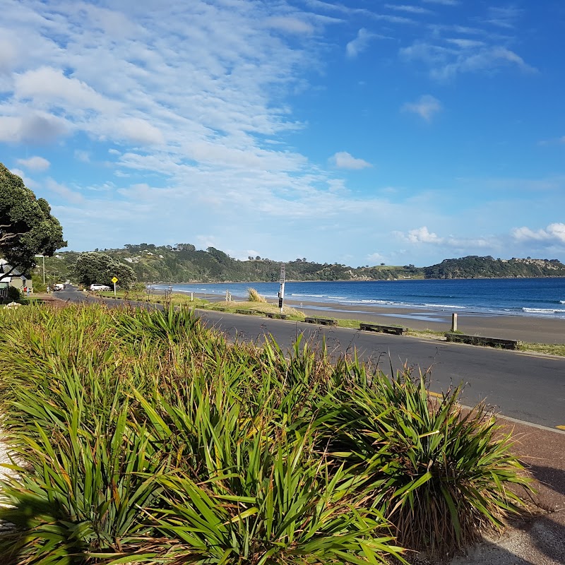 Onetangi Beach Apartments